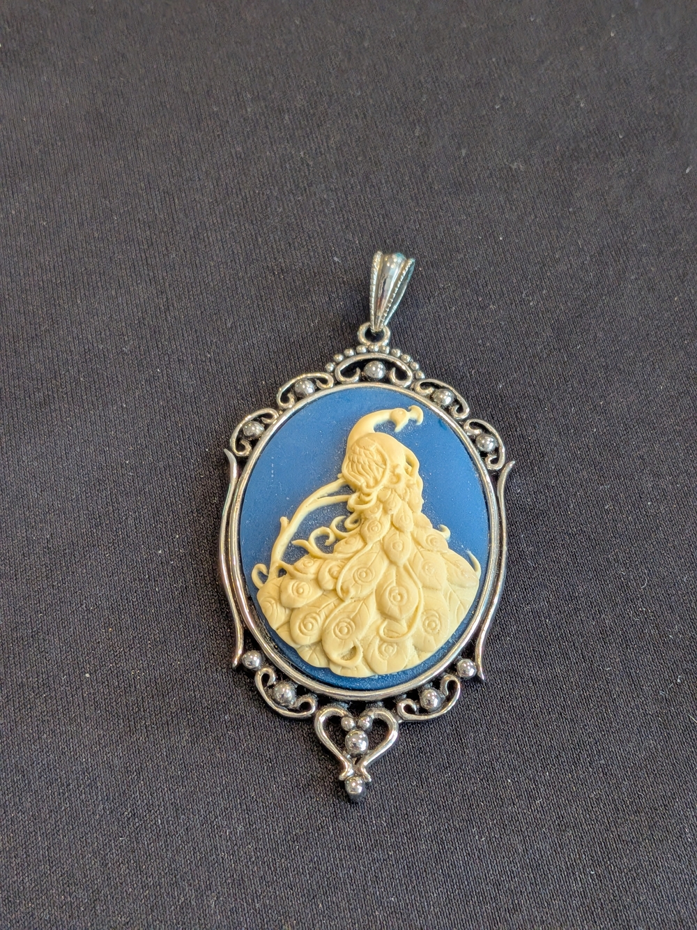 Vintage Peacock Blue and Cream Cameo Pendant Necklace 3" - Unbranded